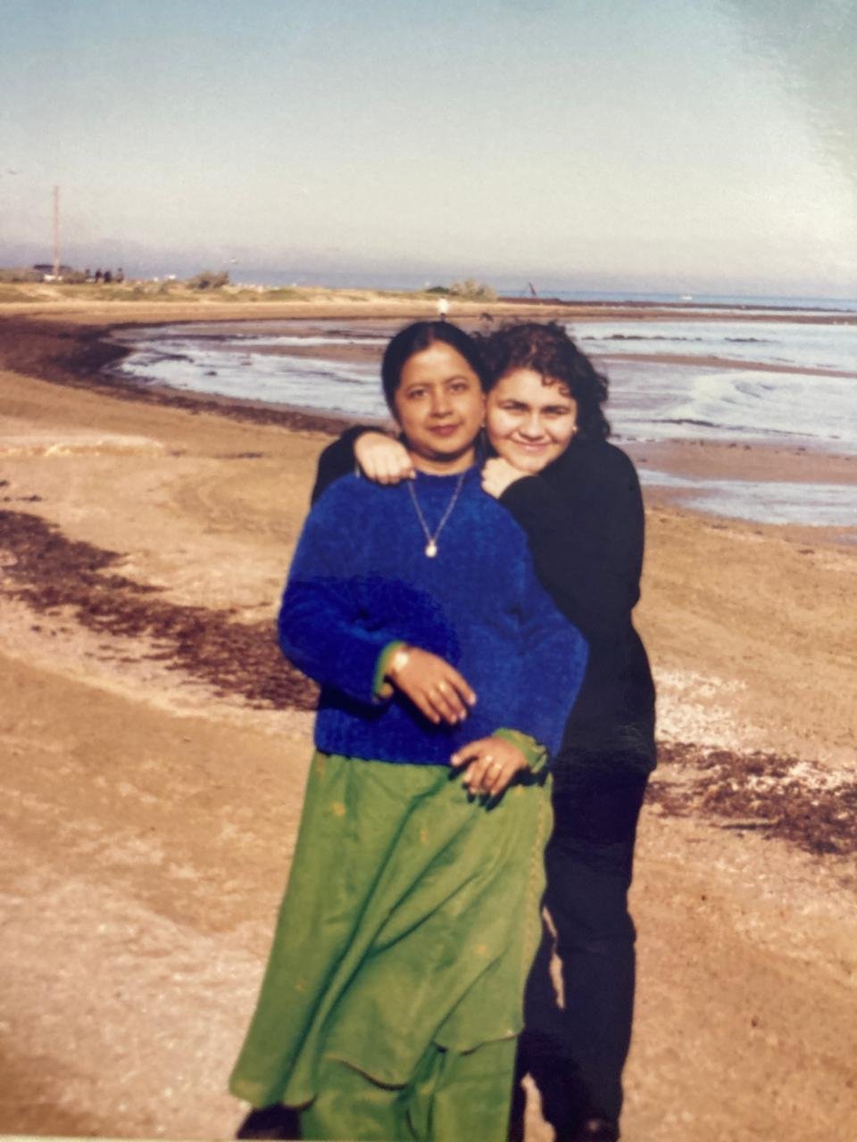 SABINA-BAHAR MAMA